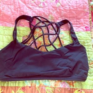 Lulu lemon sports bra